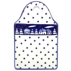 Janelle Imports Cutting Board In Winter