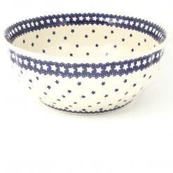 Janelle Imports Scalloped Bowl 128 Oz In Blue Stars