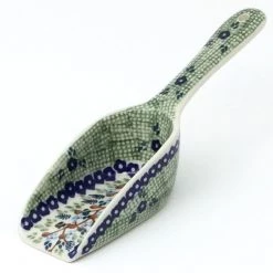 Janelle Imports Flour Scoop In Spring Garden