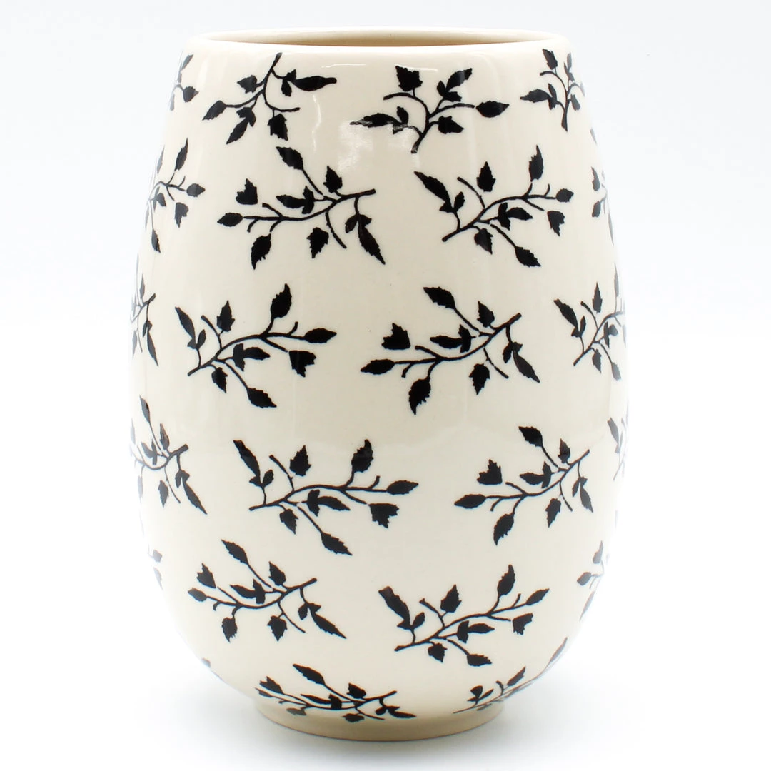 Janelle Imports Bouquet Vase In Simply Black 3 Janelle Imports Bouquet Vase In Simply Black