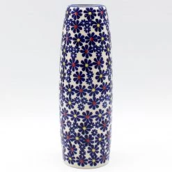 Janelle Imports Simple Vase In Flowers On White