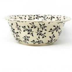 Janelle Imports Md Retro Bowl In Simply Black