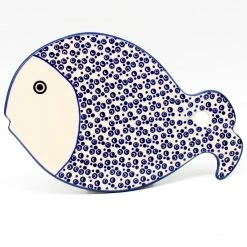 Janelle Imports Whale Cutting Board In Fish Bubbles