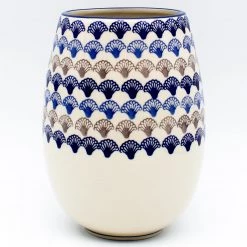 Janelle Imports Bouquet Vase In Seashells