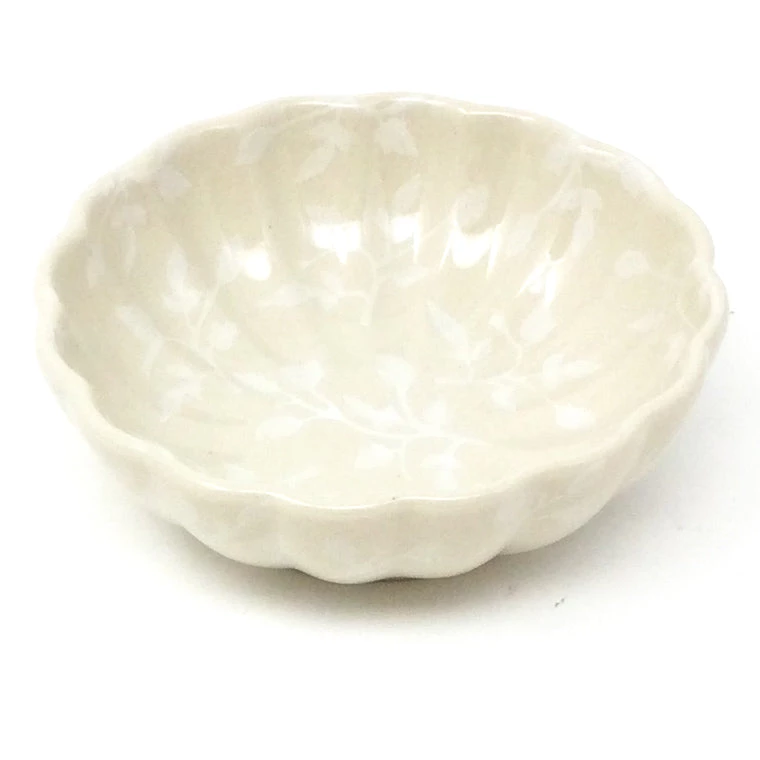 Janelle Imports Sm Shell Bowl 4.5" In Simply White 3 Janelle Imports Sm Shell Bowl 4.5" In Simply White