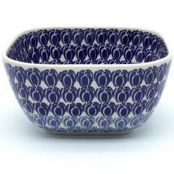 Janelle Imports Deep Square Bowl 32 Oz In Perennial Bulbs