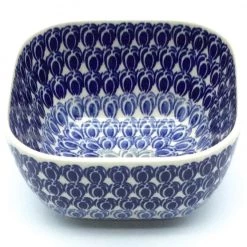 Janelle Imports Deep Square Bowl 32 Oz In Perennial Bulbs