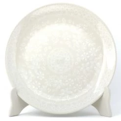 Janelle Imports Luncheon Plate In White On White