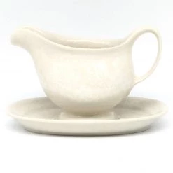Janelle Imports Gravy Boat W/Tray 1 Qt In White On White