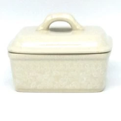 Janelle Imports Butter Box In White On White