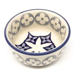 Janelle Imports Tiny Round Bowl 4 Oz In Clovers