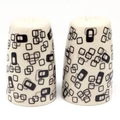 Janelle Imports Salt & Pepper Set In Modern Gray & Black