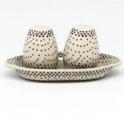 Janelle Imports Salt & Pepper Set W/Tray In Black Elegance