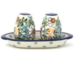 Janelle Imports Salt & Pepper Set W/Tray In Spectacular Daisy
