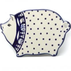 Janelle Imports Piggy Cutting Board In Winter