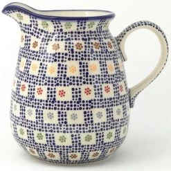 Janelle Imports Pitcher 2 Qt In Modern Checkers