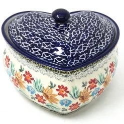 Janelle Imports Heart Covered Server 2 Qt In Late Fall
